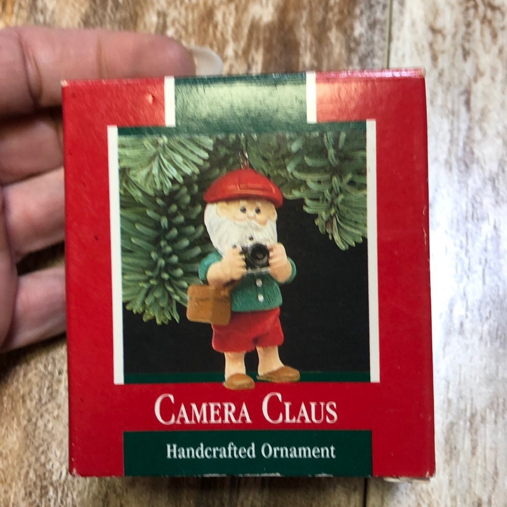 Hallmark camera claus 1989